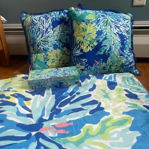 LILLY PULITZER BEDROOM ACCESSORIES